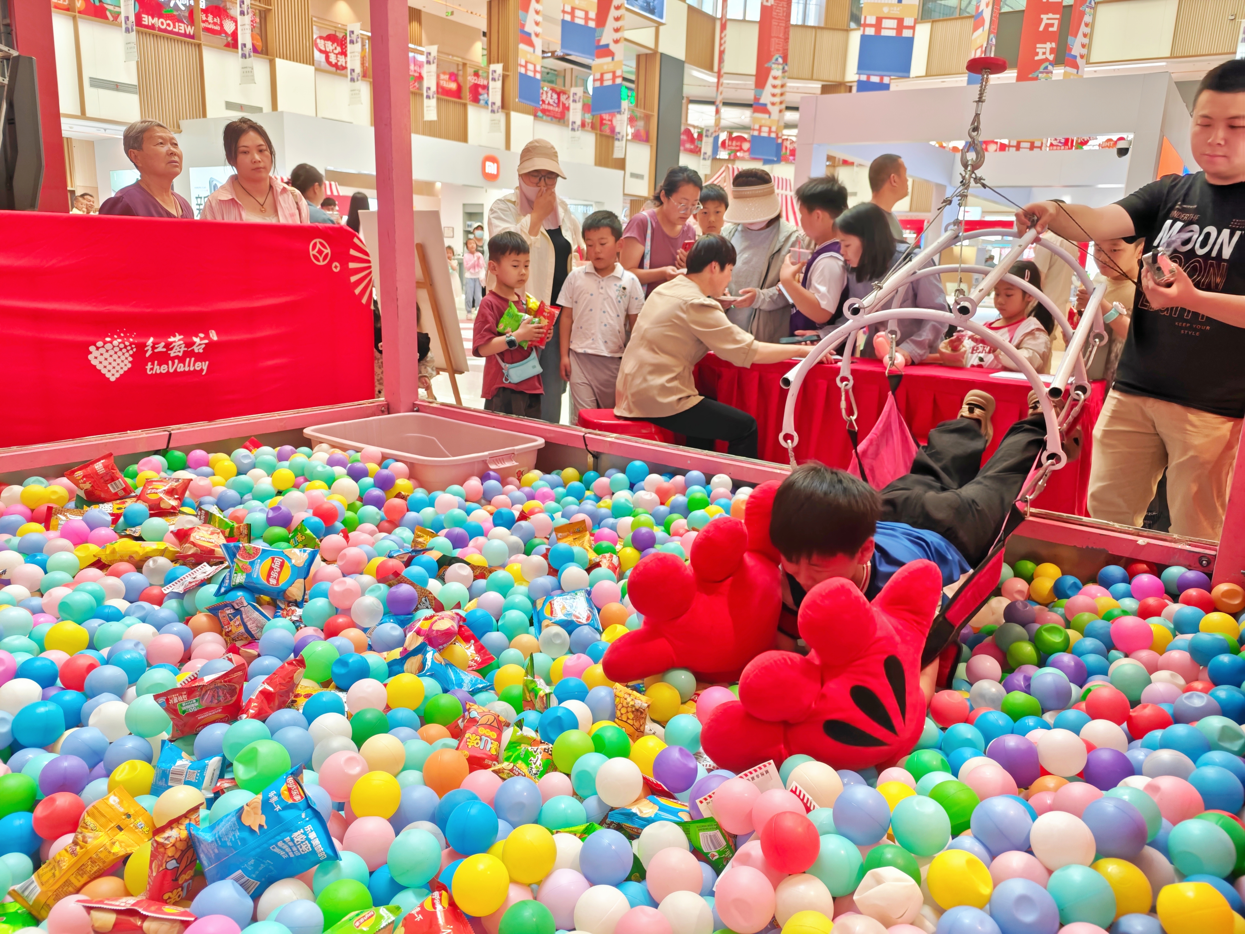 体重管理年 红莓谷“五一趣减重”圆满收官